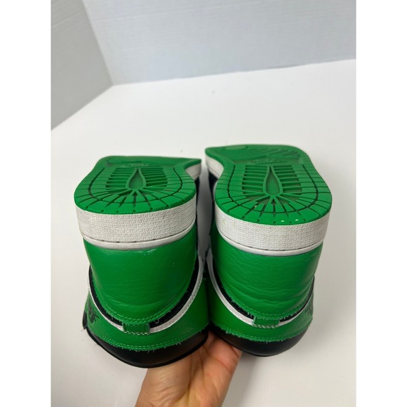 Jordan 1 Retro High OG Lucky Green Black White DZ5485-031 Mens 9.5 St. Patrick's - Picture 9 of 12